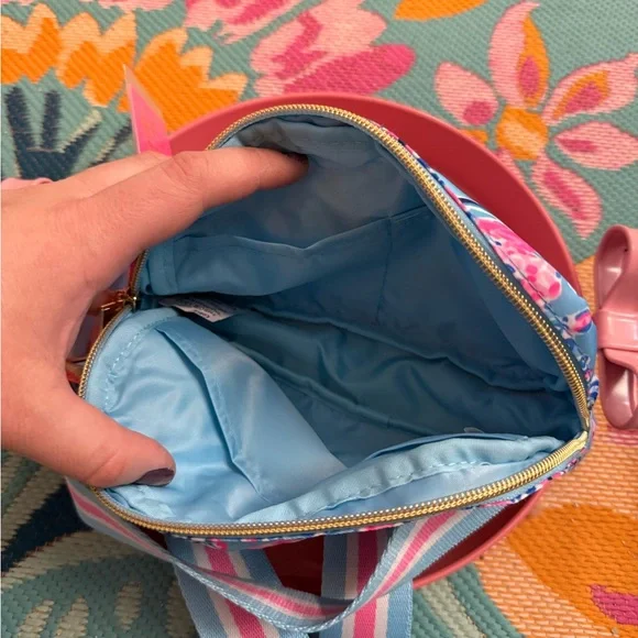 Lilly Pulitzer Blue and Pink Patterned Bag - Picture 5 of 5